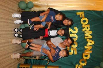 Foto - FORMATURA 5ª ANO EMEF. PROF. CLOVIS MANFIO 2025.