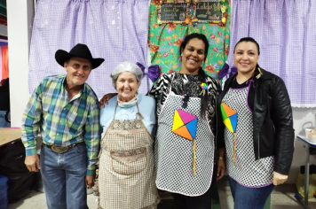 Foto - PREFEITURA DE PEDRINHAS PAULISTA REALIZA FESTA JUNINA DA EMEF PROF. CLÓVIS MANFIO 2025.
