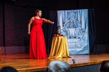 Foto - CINE TEATRO EM PEDRINHAS PAULISTA É PALCO DE ESPETÁCULO DE ÓPERA “NESSUN DORMA”.