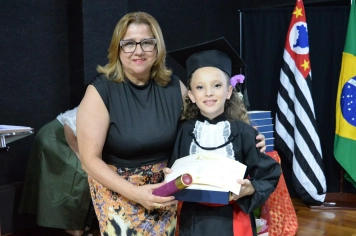 Foto - FORMATURA 5ª ANO EMEF. PROF. CLOVIS MANFIO 2025.