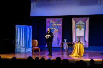 Foto - CINE TEATRO EM PEDRINHAS PAULISTA É PALCO DE ESPETÁCULO DE ÓPERA “NESSUN DORMA”.