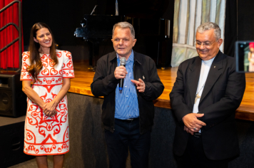 Foto - CINE TEATRO EM PEDRINHAS PAULISTA É PALCO DE ESPETÁCULO DE ÓPERA “NESSUN DORMA”.