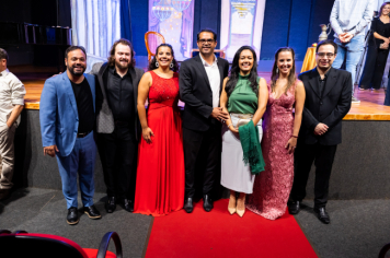 Foto - CINE TEATRO EM PEDRINHAS PAULISTA É PALCO DE ESPETÁCULO DE ÓPERA “NESSUN DORMA”.