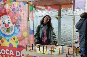 Foto - PREFEITURA DE PEDRINHAS PAULISTA REALIZA FESTA JUNINA DA EMEF PROF. CLÓVIS MANFIO 2025.