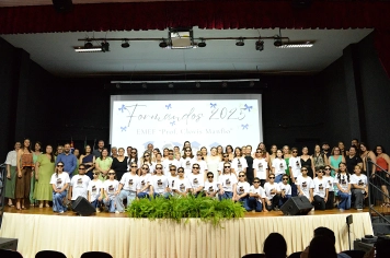 Foto - FORMATURA 5ª ANO EMEF. PROF. CLOVIS MANFIO 2025.