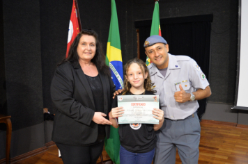 Foto - FORMATURA DO PROERD 2025 EM PEDRINHAS PAULISTA.