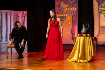 Foto - CINE TEATRO EM PEDRINHAS PAULISTA É PALCO DE ESPETÁCULO DE ÓPERA “NESSUN DORMA”.