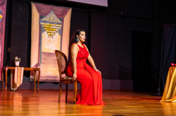 Foto - CINE TEATRO EM PEDRINHAS PAULISTA É PALCO DE ESPETÁCULO DE ÓPERA “NESSUN DORMA”.
