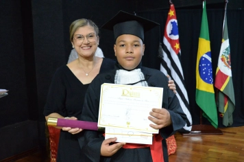 Foto - FORMATURA 5ª ANO EMEF. PROF. CLOVIS MANFIO 2025.