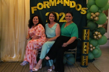 Foto - FORMATURA 5ª ANO EMEF. PROF. CLOVIS MANFIO 2025.