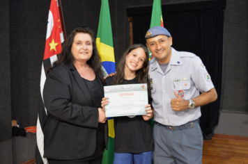 Foto - FORMATURA DO PROERD 2025 EM PEDRINHAS PAULISTA.
