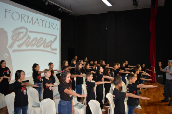Foto - FORMATURA DO PROERD 2025 EM PEDRINHAS PAULISTA.