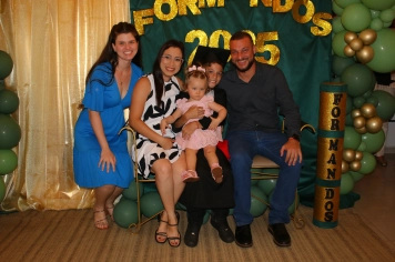 Foto - FORMATURA 5ª ANO EMEF. PROF. CLOVIS MANFIO 2025.