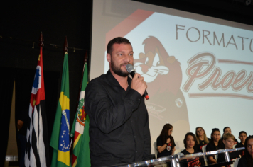 Foto - FORMATURA DO PROERD 2025 EM PEDRINHAS PAULISTA.
