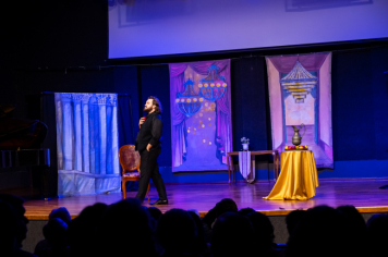Foto - CINE TEATRO EM PEDRINHAS PAULISTA É PALCO DE ESPETÁCULO DE ÓPERA “NESSUN DORMA”.