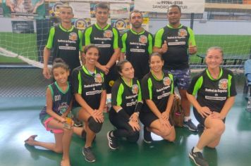 ATLETAS DE PEDRINHAS PARTICIPAM DE TORNEIO DE VOLEI BENEFICENTE EM PARAGUAÇU PAULISTA.