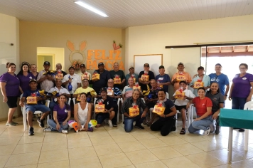 PREFEITURA REALIZA ENTREGA DE OVOS DE PÁSCOA PARA PARTICIPANTES DE PROJETOS SOCIOASSISTENCIAIS.