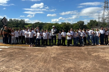 PREFEITURA DE PEDRINHAS PAULISTA PROMOVE AÇÃO DE EDUCAÇÃO AMBIENTAL NO DIA MUNDIAL DA ÁGUA COM VISITA EDUCATIVA SOBRE ÁGUA, PISCICULTURA E ENERGIA LIMPA.