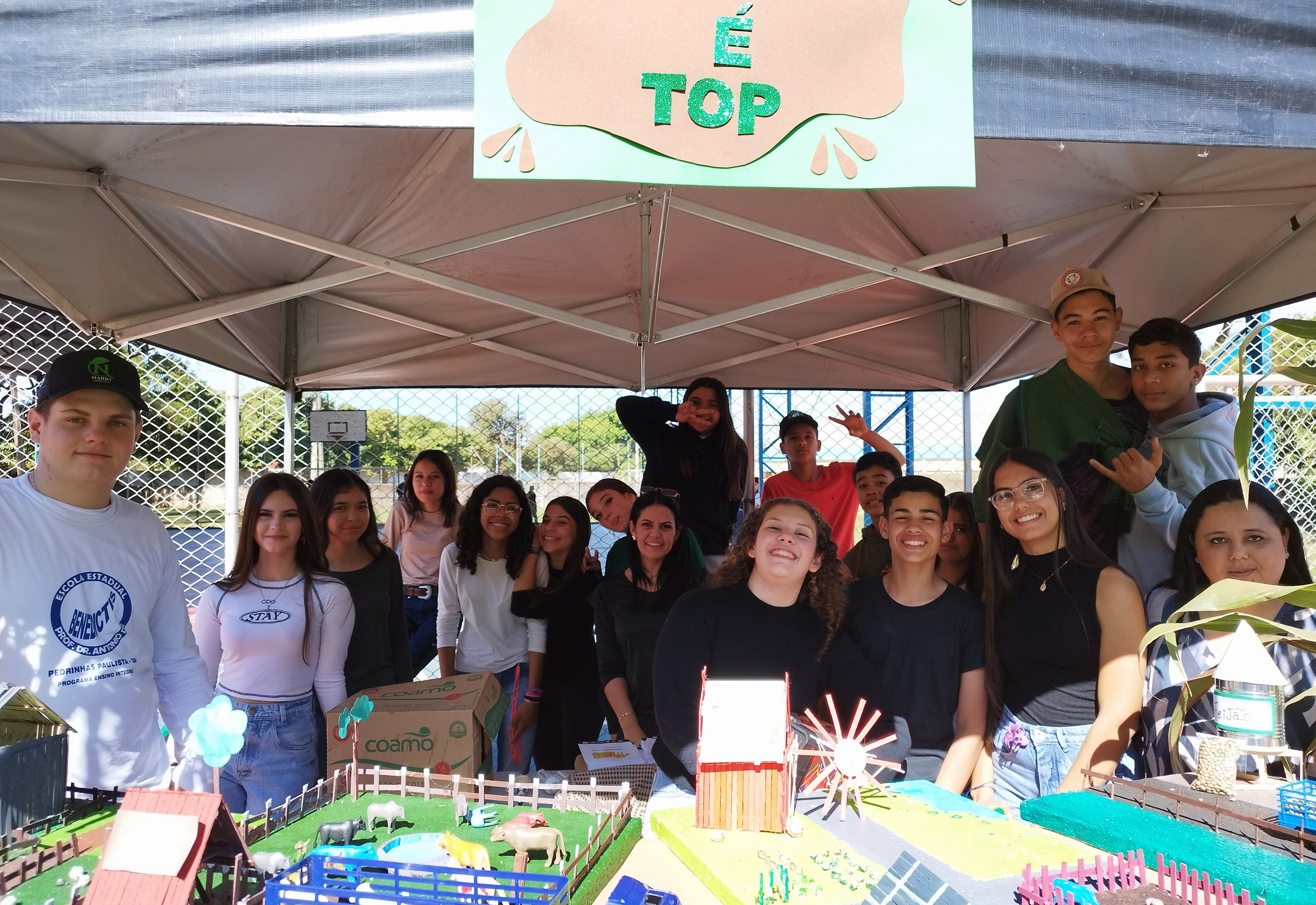 AÇÃO AMBIENTAL E EDUCATIVA MARCA CULMINÂNCIA DA ELETIVA “O AGRO É TOP” EM PARCERIA COM A PREFEITURA MUNICIPAL