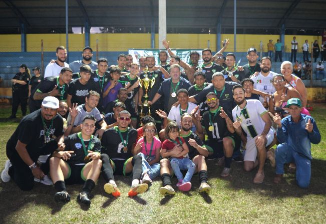EQUIPE RECREATIVO ESPORTE CLUBE É CAMPEÃ DO CAMPEONATO VARZEANO DE FUTEBOL.
