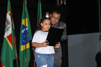 Foto - PREFEITURA INAUGURA REFORMA E ADEQUAÇÃO DA ECOLA CLOVIS MANFIO.