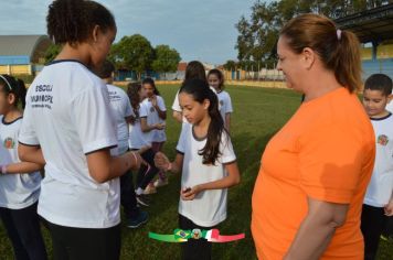 Foto - 1ª COLONIA DE FÉRIAS PROMOVIDA PELA PREFEITURA MUNICIPAL É UM SUCESSO EM PEDRINHAS PAULISTA COM MAIS DE 100 ATIVIDADES RECREATIVAS.