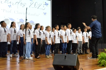 Foto - FORMATURA 5ª ANO EMEF. PROF. CLOVIS MANFIO 2025.