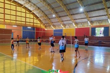 Foto - CAMPEONATO DE VÔLEI MISTO.