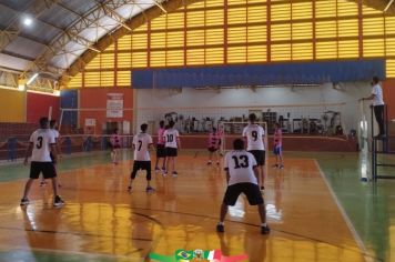 Foto - CAMPEONATO DE VÔLEI MISTO.