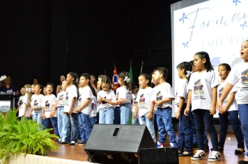 Foto - FORMATURA EMEI FRANCESCO ROMANO 2025.