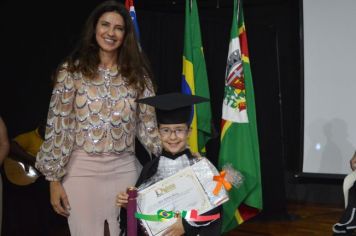 Foto - FORMATURA DOS ALUNOS DA EMEI. FRANCESCO ROMANO.