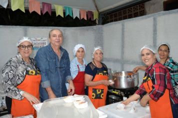 Foto - PEDRINHAS PAULISTA REALIZA MAIS UMA EDIÇÃO DA TRADICIONAL FESTA DA VILA.