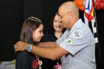 Foto - FORMATURA DO PROERD 2024 EM PEDRINHAS PAULISTA. 