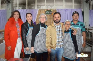 Foto - PREFEITURA MUNICIPAL REALIZA FESTA JUNINA DA ESCOLA CLOVIS MANFIO 2023.