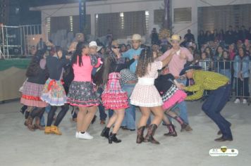 Foto - PREFEITURA MUNICIPAL REALIZA FESTA JUNINA DA ESCOLA CLOVIS MANFIO 2023.