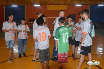 Foto - GOLEIRO PAULO VICTOR VISITA PEDRINHAS PAULISTA