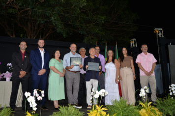 Foto - PREFEITURA INAUGURA REFORMA E ADEQUAÇÃO DA ECOLA CLOVIS MANFIO.