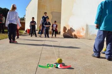 Foto - 1ª COLONIA DE FÉRIAS PROMOVIDA PELA PREFEITURA MUNICIPAL É UM SUCESSO EM PEDRINHAS PAULISTA COM MAIS DE 100 ATIVIDADES RECREATIVAS.