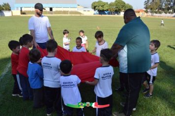 Foto - 1ª COLONIA DE FÉRIAS PROMOVIDA PELA PREFEITURA MUNICIPAL É UM SUCESSO EM PEDRINHAS PAULISTA COM MAIS DE 100 ATIVIDADES RECREATIVAS.