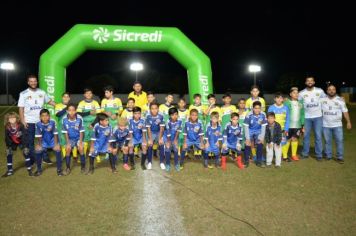 Foto - PREFEITURA COMEMORA A ILUMINAÇÃO DO ESTADIO MUNICIPAL COM O 1º JOGO DAS ESTRELAS.