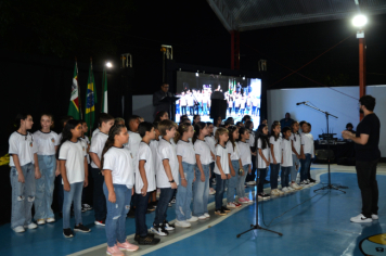 Foto - PREFEITURA INAUGURA REFORMA E ADEQUAÇÃO DA ECOLA CLOVIS MANFIO.