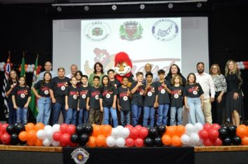 Foto - FORMATURA DO PROERD 2024 EM PEDRINHAS PAULISTA. 