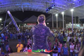 Foto - PEDRINHAS PAULISTA COMEMORA 71 ANOS.