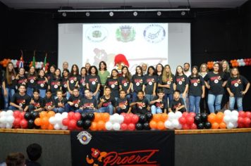 Foto - FORMATURA DO PROERD 2024 EM PEDRINHAS PAULISTA. 