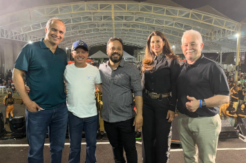 Foto - PEDRINHAS PAULISTA CELEBRA SEUS 73 ANOS.