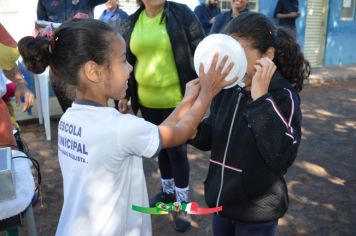 Foto - 1ª COLONIA DE FÉRIAS PROMOVIDA PELA PREFEITURA MUNICIPAL É UM SUCESSO EM PEDRINHAS PAULISTA COM MAIS DE 100 ATIVIDADES RECREATIVAS.