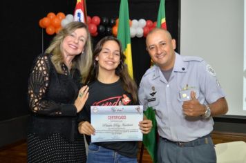 Foto - FORMATURA DO PROERD 2024 EM PEDRINHAS PAULISTA. 