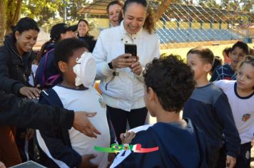 Foto - 1ª COLONIA DE FÉRIAS PROMOVIDA PELA PREFEITURA MUNICIPAL É UM SUCESSO EM PEDRINHAS PAULISTA COM MAIS DE 100 ATIVIDADES RECREATIVAS.