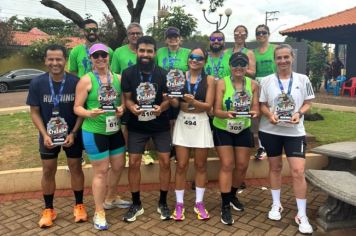 ATLETAS PEDRINHENSES SE DESTACAM E CONQUISTAM 6 TROFEUS EM CORRIDA PEDESTRE.