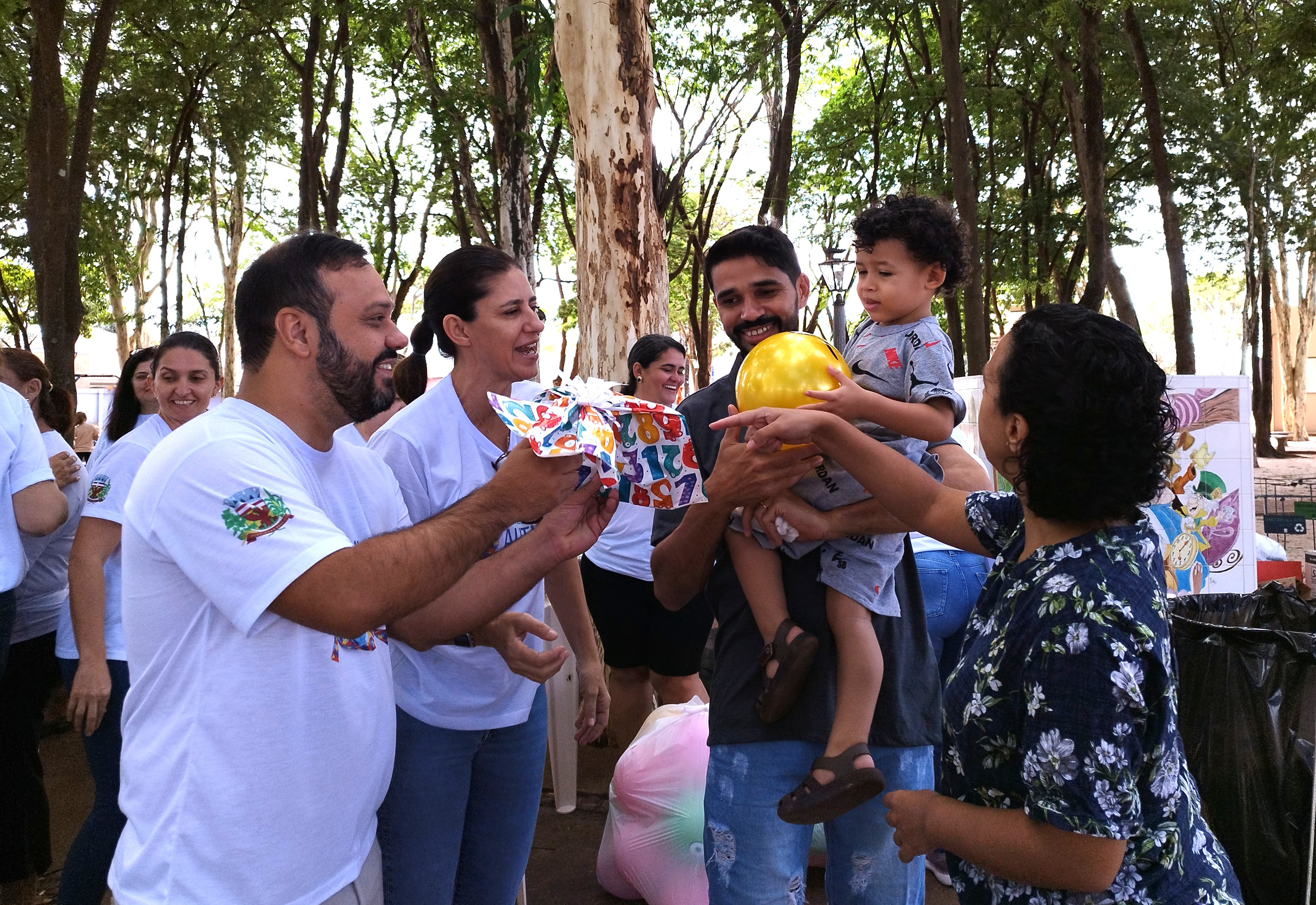 PREFEITURA MUNICIPAL DE PEDRINHAS PAULISTA PROMOVE AÇÃO EM ALUSÃO AO DIA MUNDIAL DE CONSCIENTIZAÇÃO DO AUTISMO.